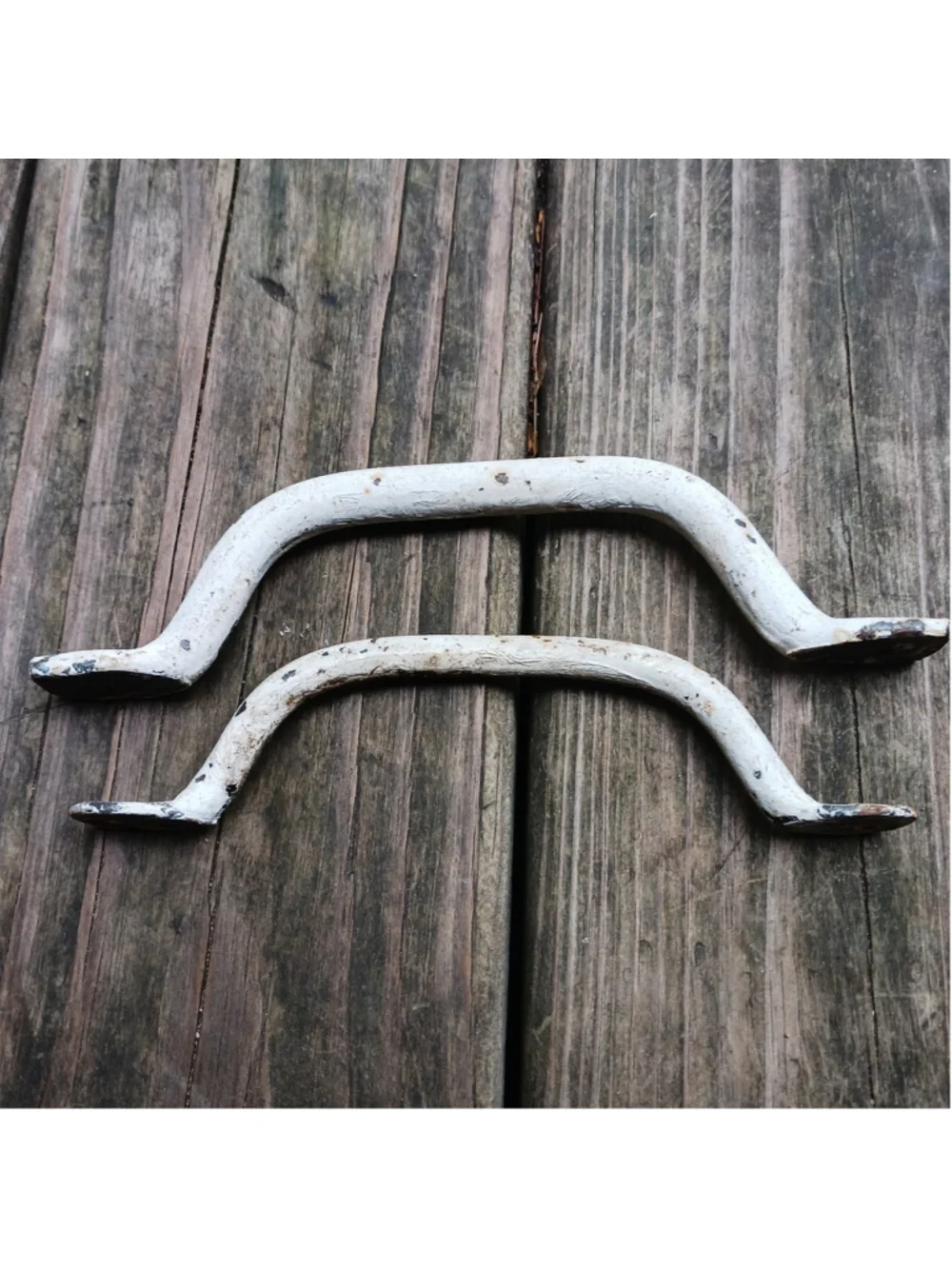 Pair Of 2 VTG Cast Iron Large Drawer Handles Farmhouse Chippy Paint 8